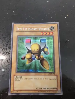 2003 Yu-Gi-Oh! BETA THE MAGNET WARRIOR SECRET RARE HOLO DOR-002 NM/LP! - Image 2