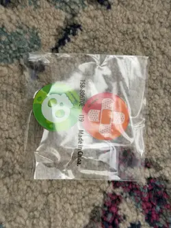 Vivid Voltage Sealed Pokemon Trading Card Game Players Dice - Image 3