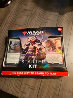 Magic: the Gathering 2022 Starter Kit | 2 Ready-To-Play Starter Decks Cards - Image 1