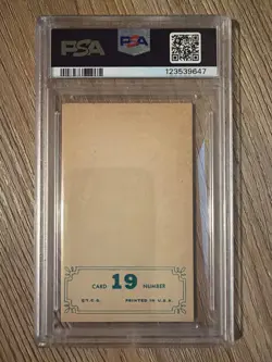 1965 Topps Embossed #19 Roberto Clemente Bob PSA 3 VG - Image 2