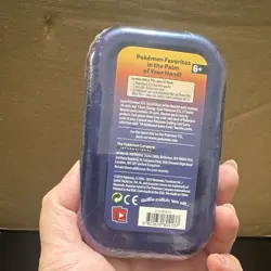 Pokemon TCG Kanto Friends Mini Tin Mew & Psyduck 2019, 60-Card Capacity - Image 2