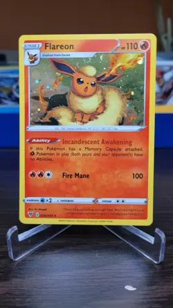 Pokemon - Flareon - 026/185 - Cosmos Holo Rare - Vivid Voltage - NM/M - Image 1