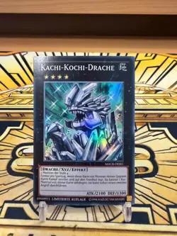 Yugioh Kachi Kochi Drache MACR-DESE1 Super Rare - Image 1