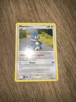 Pokemon TCG Munchlax 33/130 Diamond & Pearl Base Regular Rare NM/LP - Image 1