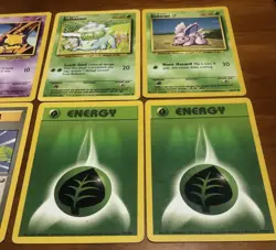 Pokemon 8 Card Lot Base Set Unlimited - Image 5