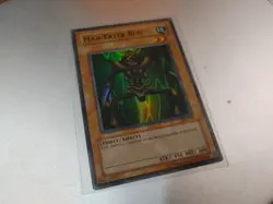 Yugioh Man-Eater Bug LOB-108 Super Rare Unlimited NM - Image 1