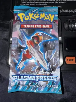 Weighed 19.86g Pokemon Black & White PLASMA FREEZE (2013) Booster Pack New - Image 3