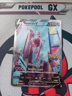 Pokemon TCG Mewtwo v Full Art Holo Ultra Rare Card Pokemon Go 072/078 - Image 1
