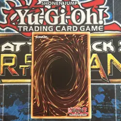 Yu-Gi-Oh Card - DLCS-EN005 - AMULET DRAGON (blue)(ultra rare holo) - NM/Mint - Image 2