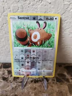 Pokemon Sword and & Shield Darkness Ablaze Sentret Reverse Holo 135/189 NM/Mint - Image 1