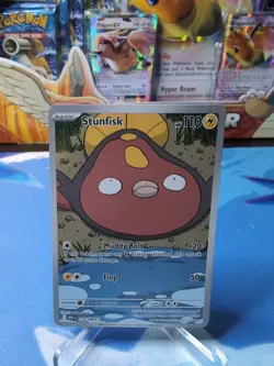 Stunfisk - Illustration Rare SV: White Flare 118/086 NM Pokemon - Image 1