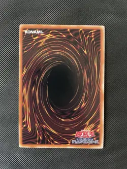 Yugioh Dark Magician Girl QCCU-JP002 Secret Rare Japanese NM - Image 2