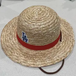 Dodgers x One Piece Luffy DON! promo card with dodgers LA Luffy hat - Image 4