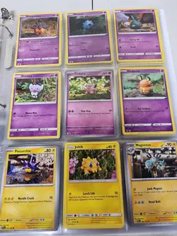 Yuka Morii 90 Pokemon TCG Card Lot Vintage/modern - Image 4