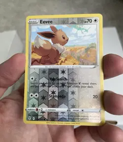 Pokemon Eevee SWSH07 Evolving Skies Eng 70HP C Reverse Holo 125/203 - Image 1