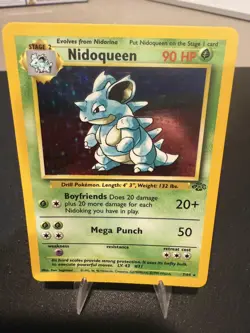 NIDOQUEEN 7/64 JUNGLE POKEMON NM-LP UNLIMITED HOLO RARE - Image 1