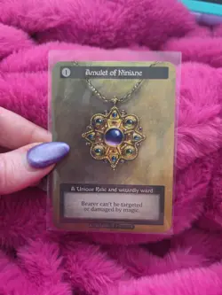 Sorcery Contested Realm: Arthurian Legends - Amulet of Niniane (Non Foil) - Image 1