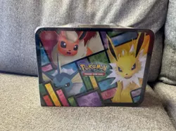 pokemon Eevee lunchbox sealed 3 foiled cards and 5 packs - Image 2