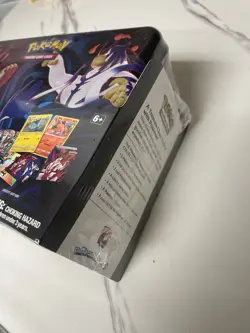 New Pokemon TCG Spring 2021 Battle Styles Collector Chest Lunchbox - Image 2
