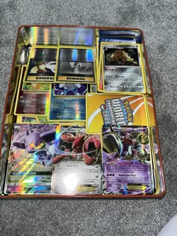 Absolute Ton of Pokemon Cards Bundle *Great if your starting your own collection - Image 1