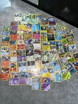 Absolute Ton of Pokemon Cards Bundle *Great if your starting your own collection - Image 3