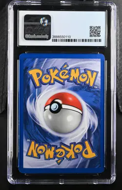 CGC 8 Pokemon TCG 2001 Southern Islands #4/18 Togepi - Image 2