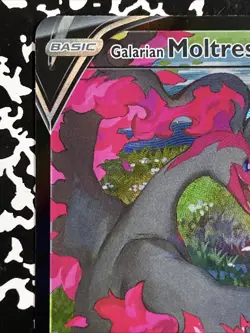 Pokemon TCG Galarian Moltres v Astral Radiance TG20/TG30, Near Mint - Image 2