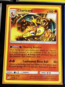 CHARIZARD 14/181 - POKEMON TEAM UP NM NON HOLO SUN & MOON - Image 1