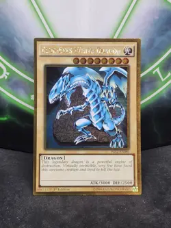 Yugioh Blue-Eyes White Dragon PGL2-EN080 Gold Rare 1st Edition NM - Image 1