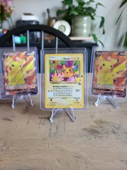 ______'s Pikachu 24/53 Celebrations: Classic Collection NM Pokemon - Image 1