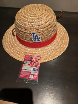 ONE PIECE X DODGERS PROMO MONKEY D LUFFY DON CARD WITH DODGERS STRAW HAT - Image 2