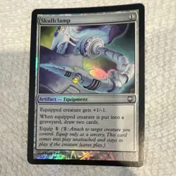 Wizards of the Coast Magic: The Gathering Skullclamp Darksteel Foil English #140 - Image 1