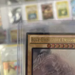 Yu-Gi-Oh! Blue-Eyes White Dragon GLD5-EN001 Ghost/Gold Foil LE 3000/2500 NM - Image 2