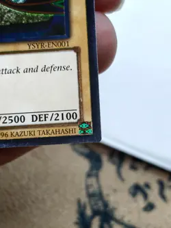 Dark Magician YSYR-EN001 Ultimate Rare 1st LP - Image 4