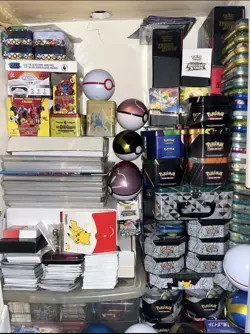 POKEMON CARD BUNDLE V or VMAX ULTRA RARE HOLO/REVERSE SHINY CARDS 50 CARD BUNDLE - Image 5