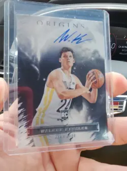 2022-23 Panini Origins Walker Kessler Autographs RC Auto Jazz #RA-WKL ON CARD 🔥 - Image 1