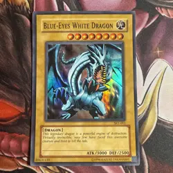 Blue-Eyes White Dragon SKE-001 - Super Rare Unlimited YuGiOh TCG - LP - Image 1