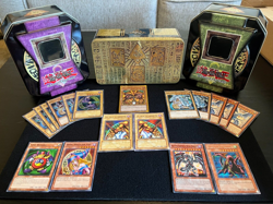 YUGIOH 50 YUGIOH CARDS W/ RARES & HOLOS - ULTRA RARE GUARANTEED - V + Bonus Gift - Image 1