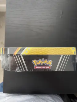 Sealed 2020 Pokemon TCG V Powers Tin Pikachu V with 5 Booster Packs - Image 3