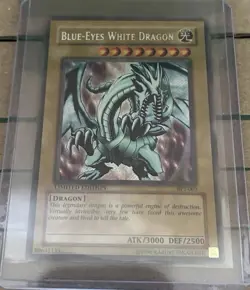Yu-Gi-Oh! Blue-Eyes White Dragon BPT-003 Limited Edition Secret Rare Vintage - Image 1