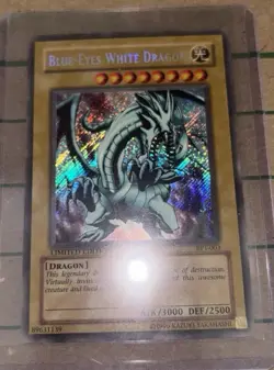Yu-Gi-Oh! Blue-Eyes White Dragon BPT-003 Limited Edition Secret Rare Vintage - Image 3