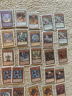Konami Yu-Gi-Oh! TCG 43-Card Lot Starter Deck: Kaiba English Blue-Eyes - Image 2