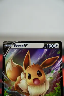 Eevee V SWSH065 SWSH: Sword & Shield Promo Cards Holo LP - Image 2