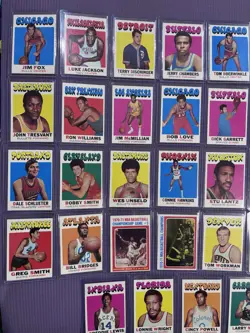1971-72 Topps Basketball Lot of 37 Different Cards HIGHER END With STARS - Image 2