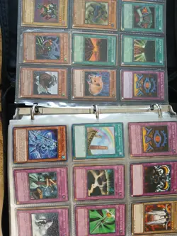 Yugioh Yu-Gi-Oh Approximately 800 Random Cards Bulk Lot - Image 2