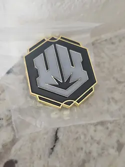 Disney Lorcana Steel Ink Wilds Unknown League Promo Pin - Image 1