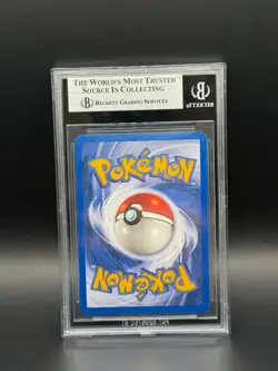 Pokemon Team Rocket 1st Edition – Dark Machamp Holo #10 – BGS 9 Mint - Image 2