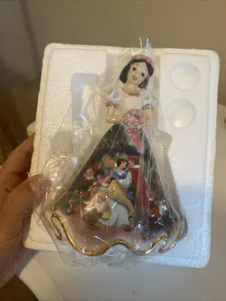Disney Princess Figurine Bradford Exchange Bell-Happily Ever After Snow White - Image 4
