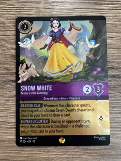 Disney Lorcana TCG Wilds Unknown Snow White Legendary Foil Near Mint - Image 1