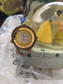 Disney Snow White & The Seven Dwarfs Snow Globe w/ Clock - Works - Image 2